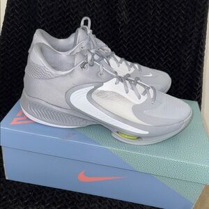 Nike Silver and White Men's Athletic Shoes